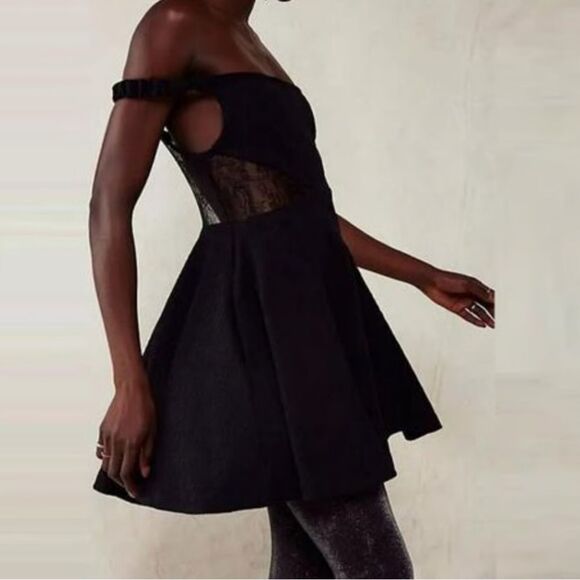 Free People Dresses & Skirts - NWT Free People Brooklyn Mini Black Lace Off-Shoulder A-line Dress Sz. Small